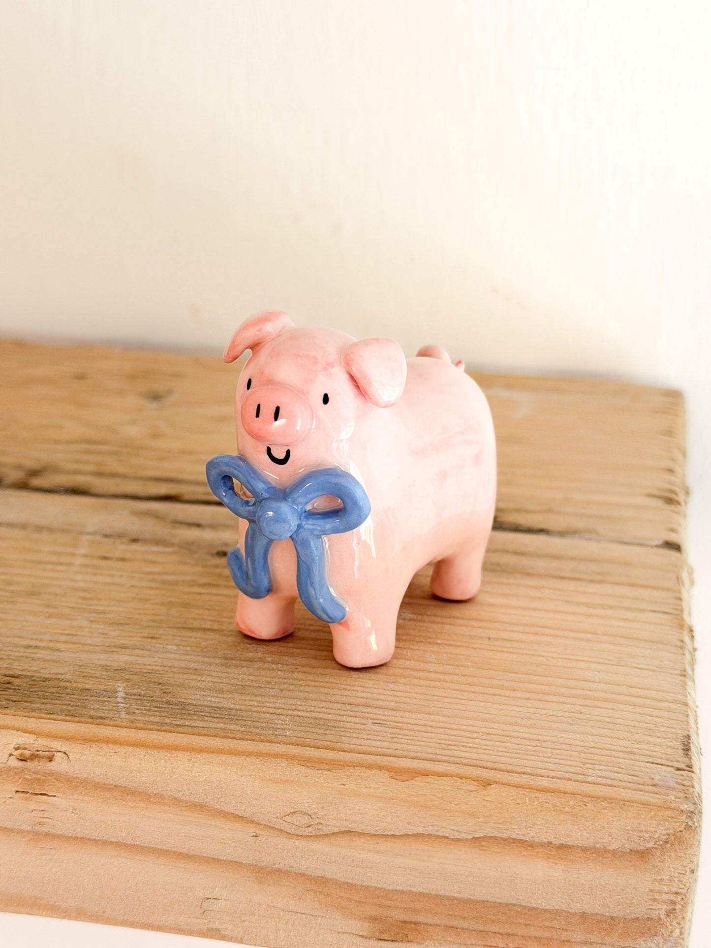 Bow Pig
