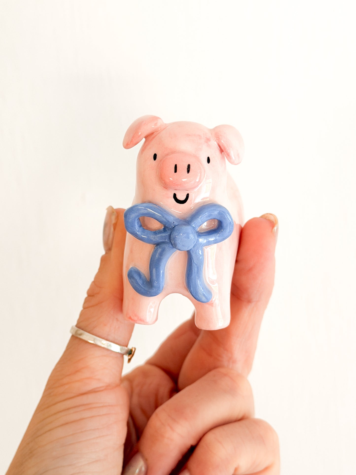 Bow Pig