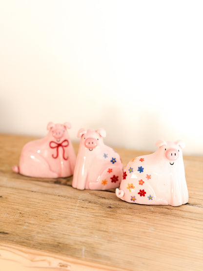Sitting Pigs