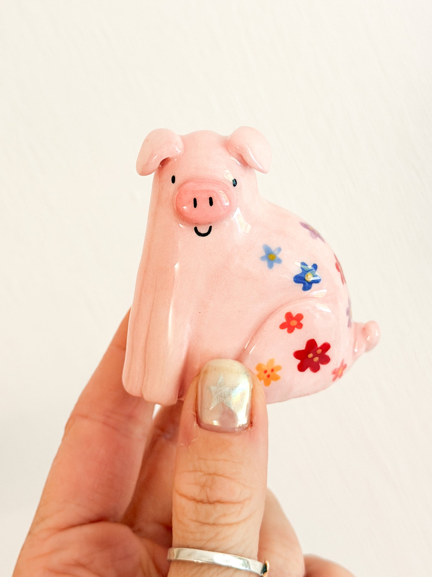 Sitting Pigs