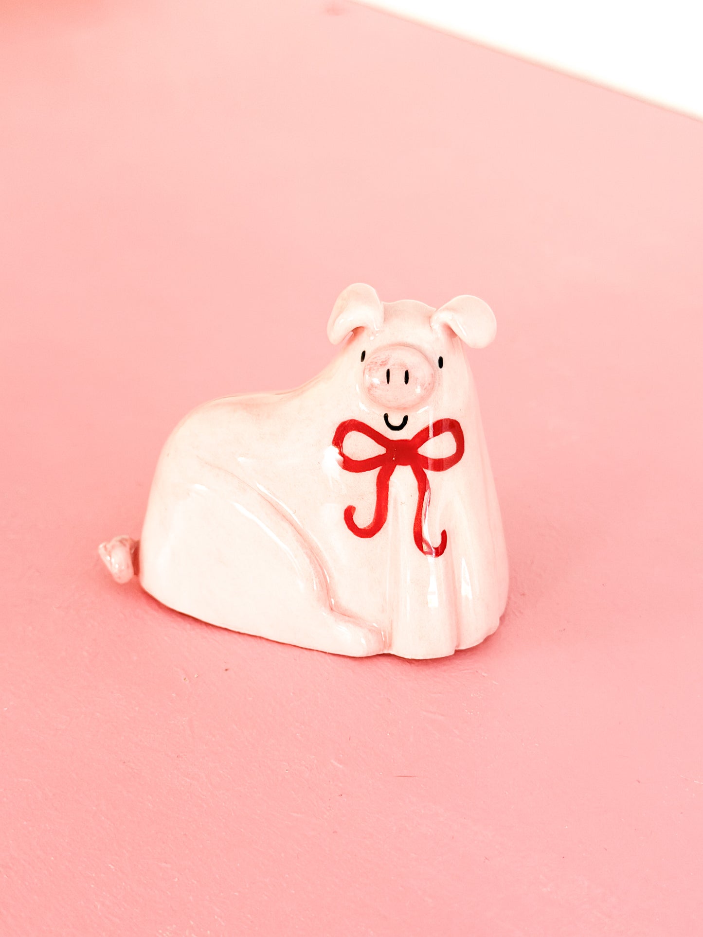 Sitting Pigs