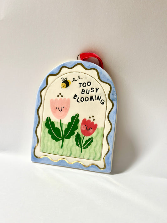 Arch - Too busy blooming!